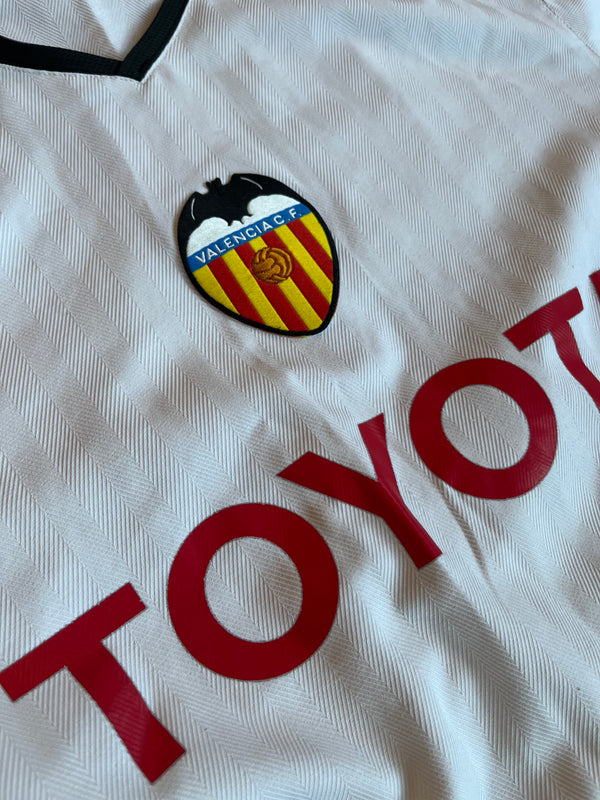 Valencia 2005/06 Vintage Soccer Jersey - Size Medium