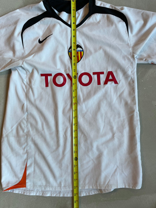 Valencia 2005/06 Vintage Soccer Jersey - Size Medium